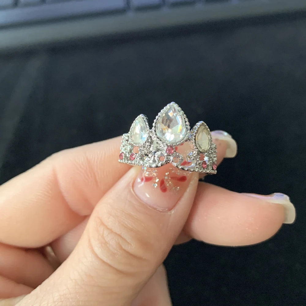 Viral Rapunzel Crown Ring